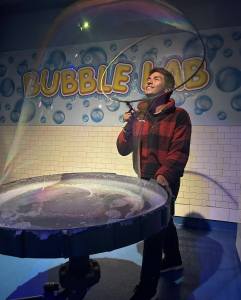 Orlando Photo Spot - WonderWorks Bubble Lab